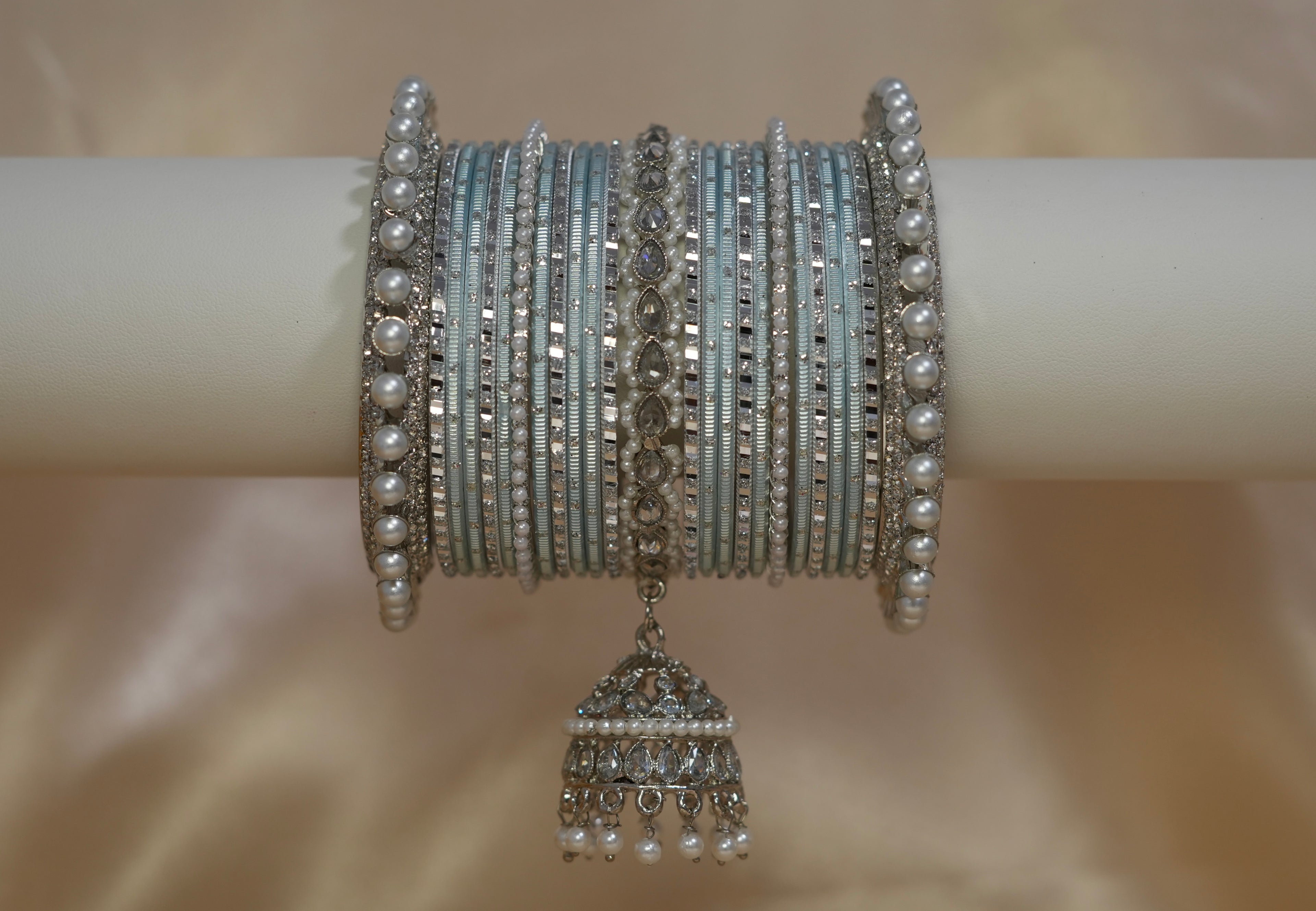 Navina Luxury Bangle Stack